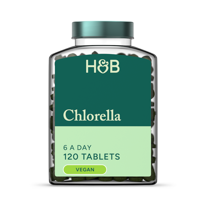 Holland & Barrett Chlorella Rich in Chlorophyll 3000mg 120 Tablets image 1