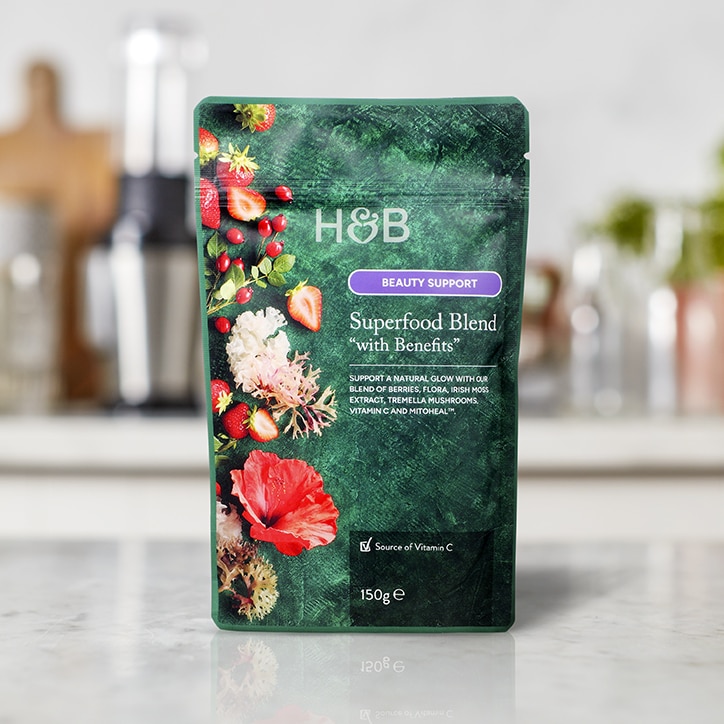 Holland & Barrett Beauty Superfood Blend 150g image 3