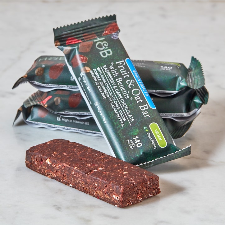 Brain Health Raspberry & Dark Chocolate Fruit & Oat Bar 40g image 4