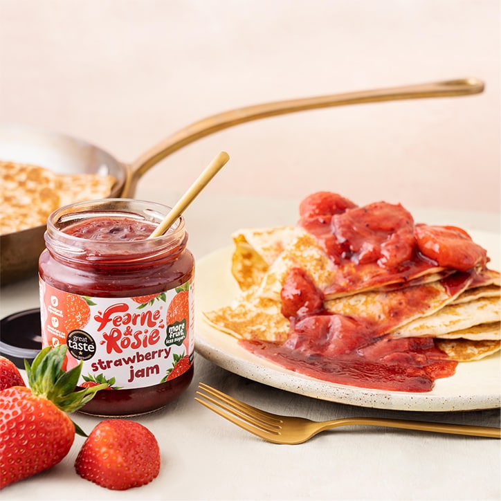 Fearne & Rosie Reduced Sugar Strawberry Jam 310g image 2