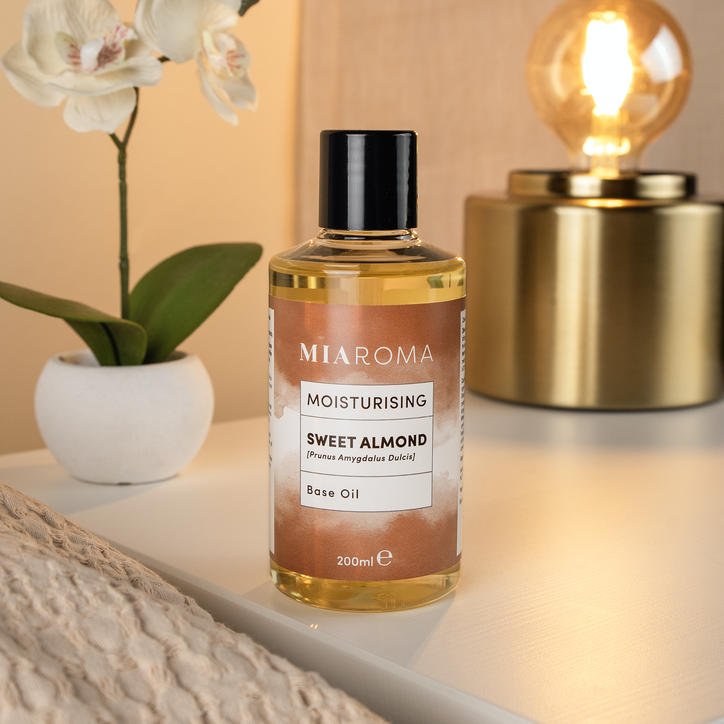 Miaroma Sweet Almond Base Oil 200ml image 6