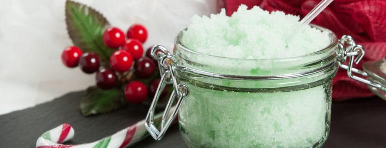 How to make your own Christmas body scrub