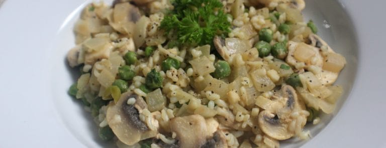 Mushroom & pea risotto
