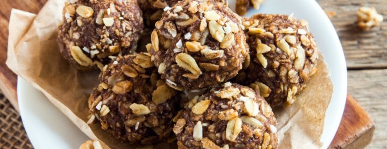 cacao oat and nut butter balls