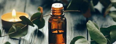 What Are Essential Oils & Their Benefits?