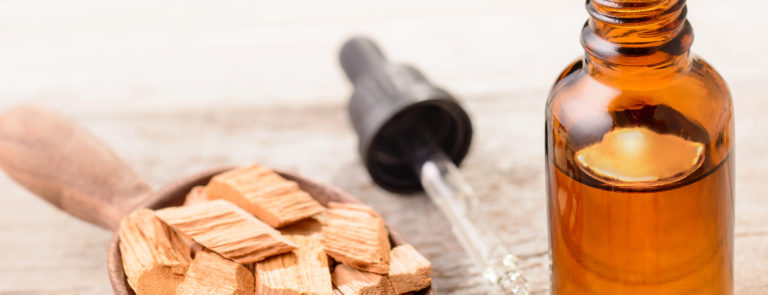Sandalwood oil: Uses and benefits