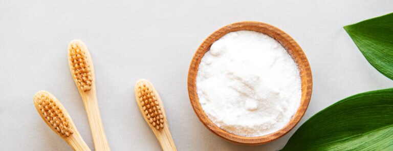 Can you whiten teeth with baking soda? image
