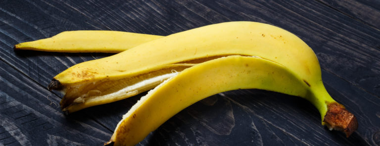 Banana peel benefits image