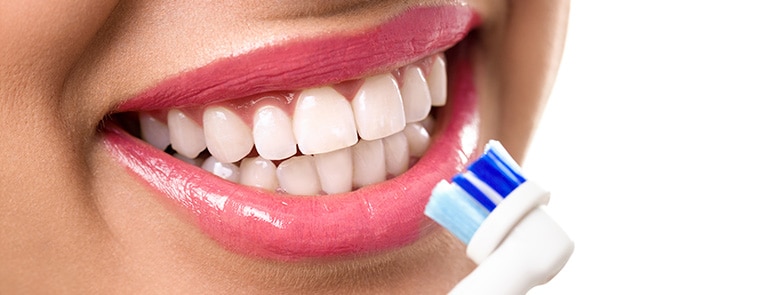 Benefits of an electric toothbrush image