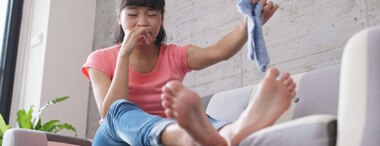 Causes of Smelly Feet & How to Stop it